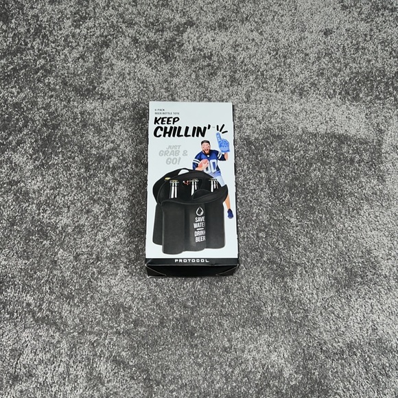 NIB - PROTOCOL - KEEP CHILLIN' 6 Pack Beer Bottle Soft  neoprene Tote - Picture 3 of 11